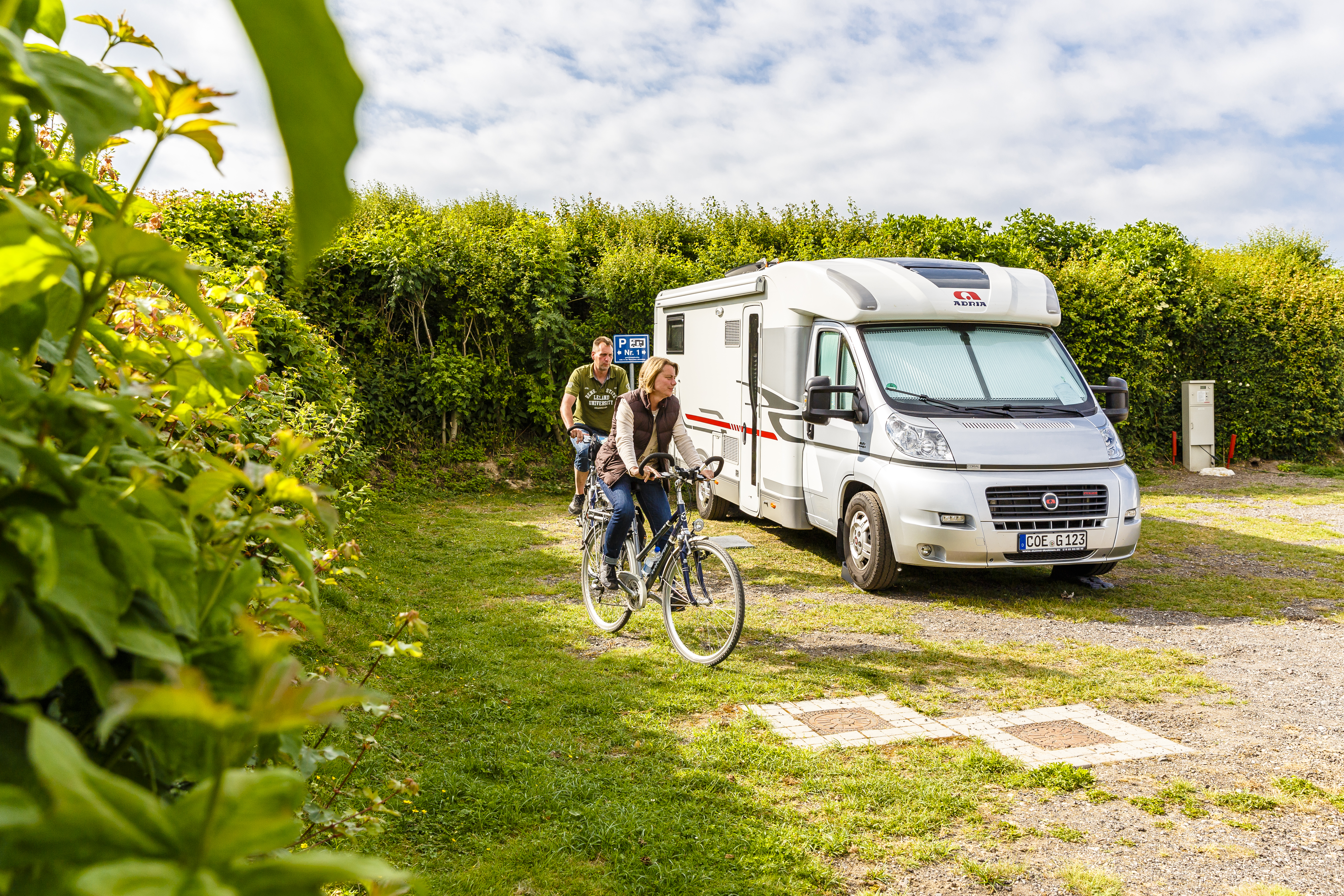 Wohnmobilstellplatz: Wohnmobil-Standplätze vor der Schranke - Ostsee-Campingplatz Kagelbusch