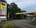 Wohnmobilstellplatz: Einfahrt Tankstelle...seid Februar 2020 AGIP - Stellplatz Q1 Rasthof ­Altdöbern