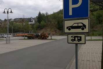 Wohnmobilstellplatz: Parkplatz am Sauerländer Besucherbergwerk