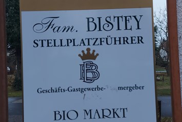 Wohnmobilstellplatz: Stellplatz Familie Bistey