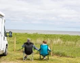 Wohnmobilstellplatz: Auf dem Wohnmobilstellplatz haben Sie reichlich Platz.  - Wohnmobilstellplatz an der Nordsee (Neuharlingersiel)