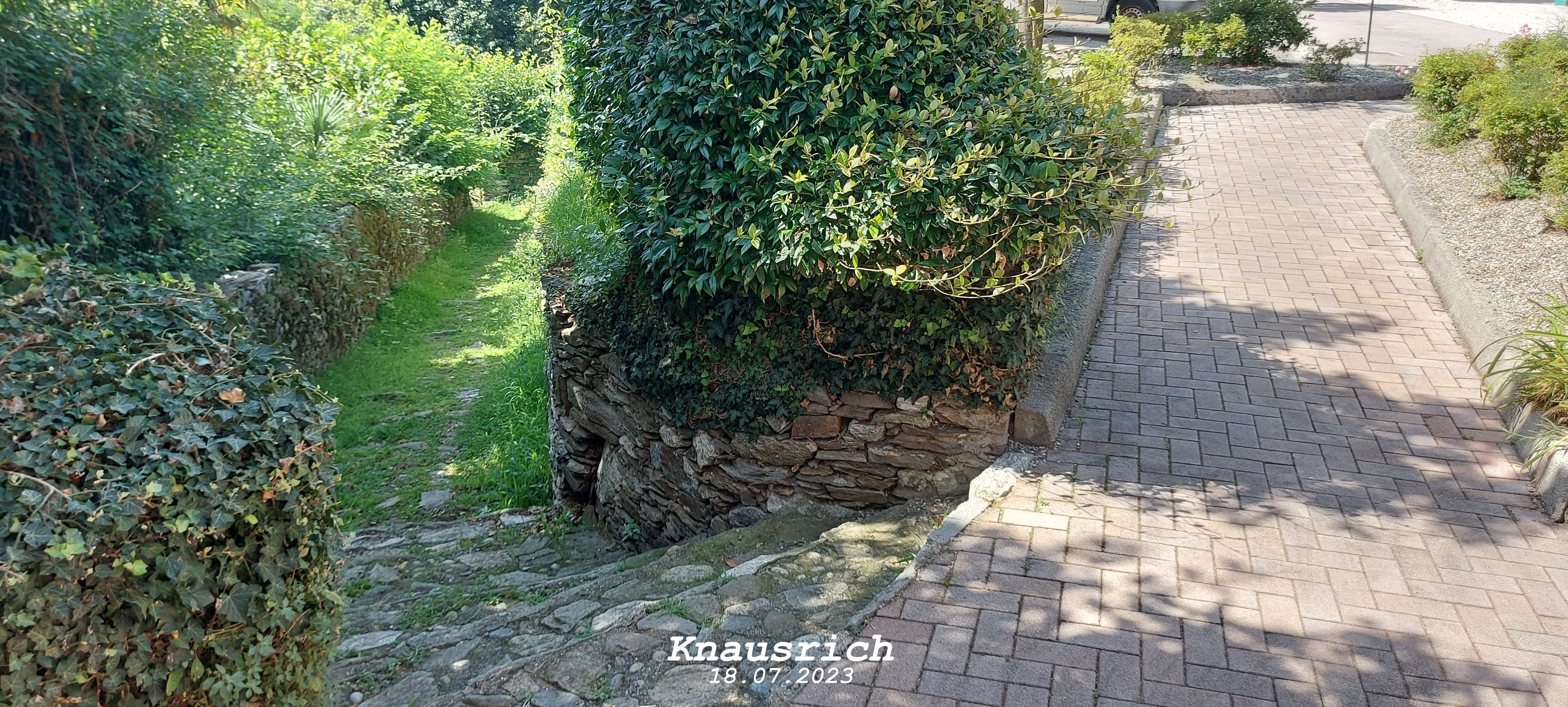 Wohnmobilstellplatz: Area Camper Super Attrezzata