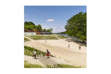 Wohnmobilstellplatz: Das neue Strandbad mit echten Nordseesand und herrlicher Dünenlandschaft - Reisemobilhafen Twistesee