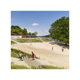 Wohnmobilstellplatz: Das neue Strandbad mit echten Nordseesand und herrlicher Dünenlandschaft - Reisemobilhafen Twistesee