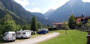 Reisemobilstellplatz - Hallenbad - Salzburg - (c) www.krimmlerfaelle.at - Hotel-Camping Krimmlerfälle