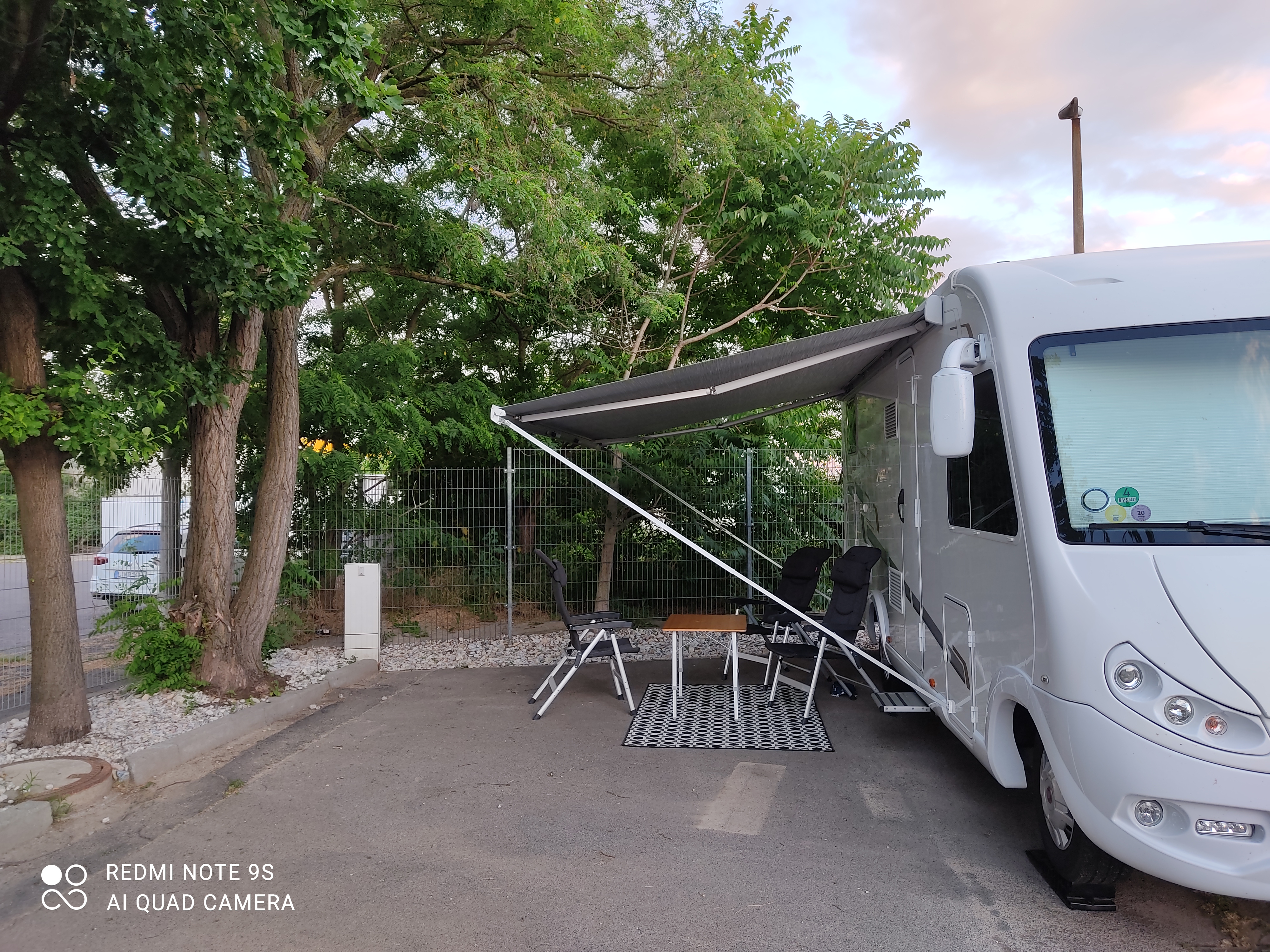 Wohnmobilstellplatz: Ruhe genießen. - Wohnmobilstellplatz Leipzig Zentrum und Zoo