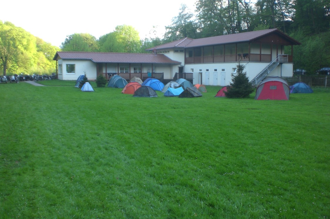 Wohnmobilstellplatz: Beschreibungstext für das Bild - Campingplatz "Am Waldbad" - Grillenberg