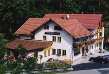Wohnmobilstellplatz: Restaurant-Pension Weihermühle