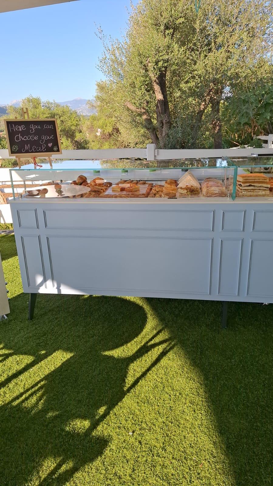 Wohnmobilstellplatz: Vetrina Bar Piscina - Agricamping S'Ozzastru