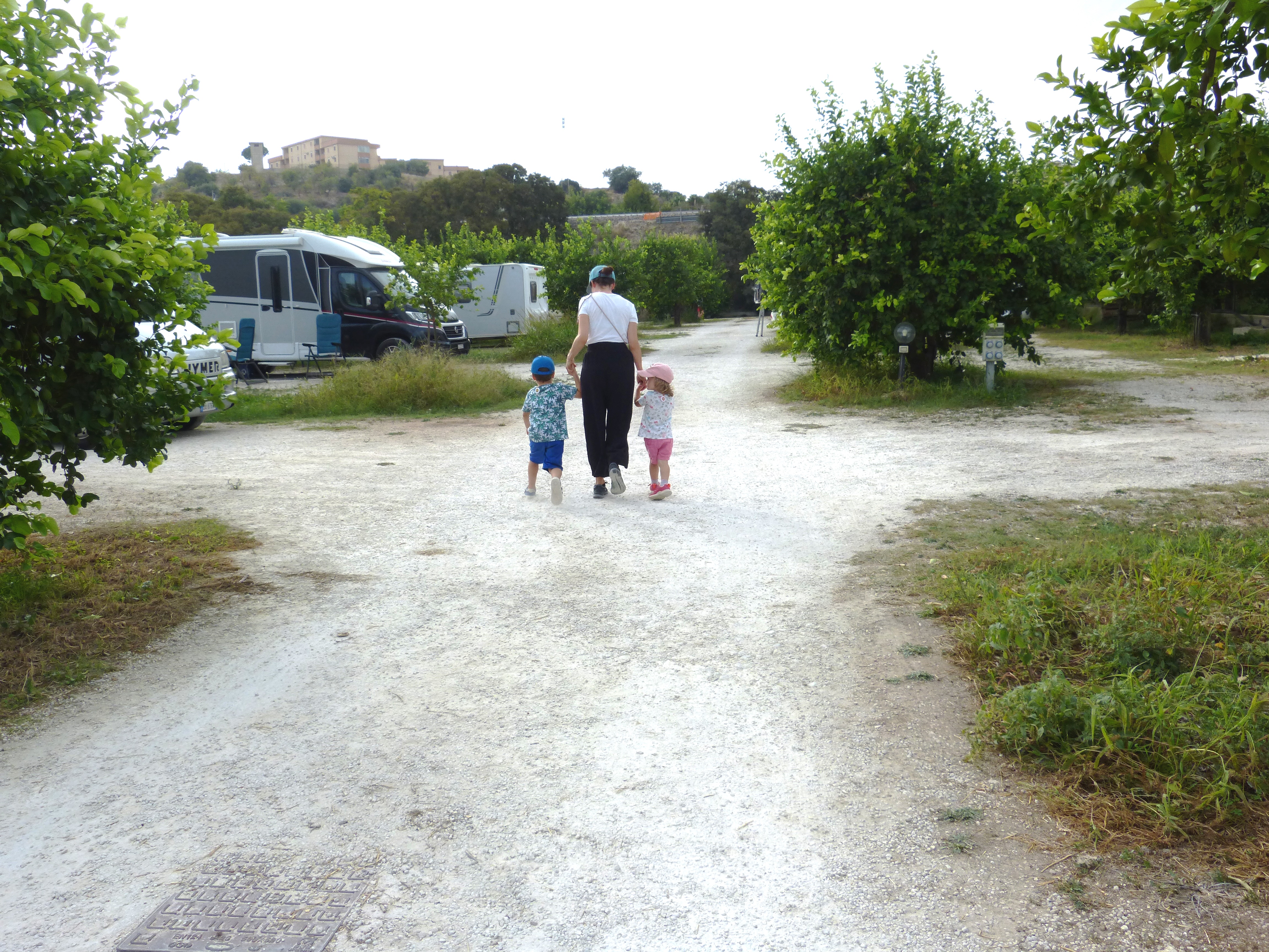 Reisemobilstellplatz: Campeggio - Der antike Parkplatz von Trappeto/Noto