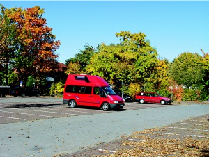 Area sosta per camper - Rietberg - Parkplatz am Frei- und Hallenbad Harsewinkel