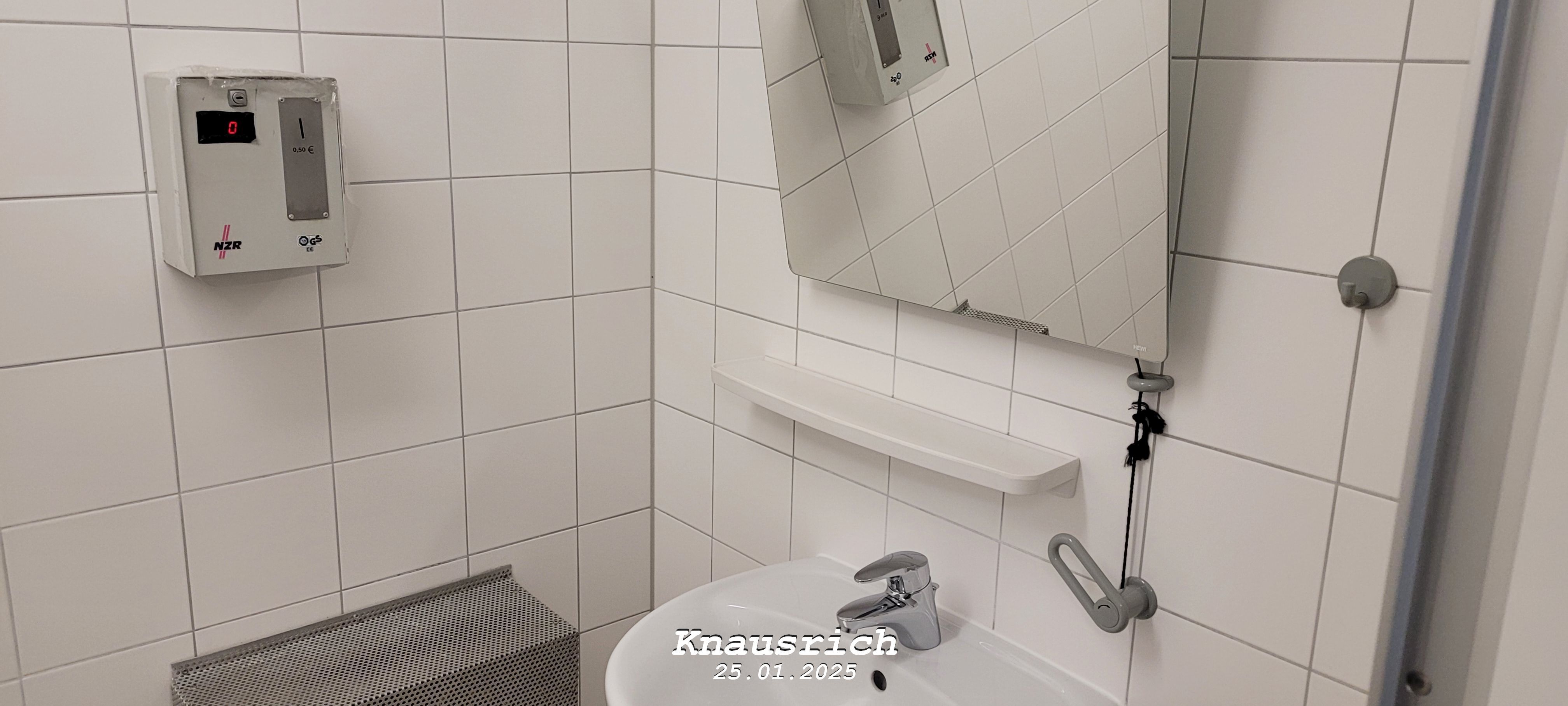 Reisemobilstellplatz: Duschen - Wohnmobilstellplatz am Papiermühlweg