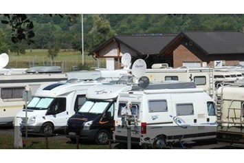 Wohnmobilstellplatz: Stellplatz am Sportplatz - GESCHLOSSEN