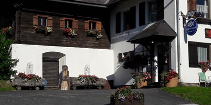 Reisemobilstellplatz - Gräbern (Wolfsberg, Bad St. Leonhard im Lavanttal) - Alpengasthof Hoiswirt