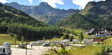 Reisemobilstellplatz - Frischwasserversorgung - Südtirol - Der Caravanpark liegt ruhig am Talende des Schnalstales in unmittelbarer Nähe des Sportdorfs Kurzra. - Caravanpark Schnals - Senales