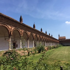 Wohnmobilstellplatz: Certosa di Pavia