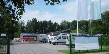 Reisemobilstellplatz - Wohnwagen erlaubt - Neustadt an der Weinstraße - Stellplatz Klingbachtal - Camping im Klingbachtal