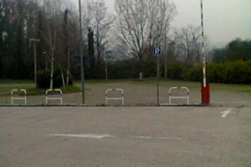 Wohnmobilstellplatz: Parcheggio Via Preite