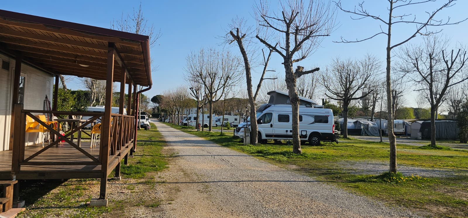 Wohnmobilstellplatz: campeggio don bosco zona piazzole - Campeggio Don Bosco & Boscopineta