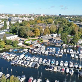 Wohnmobilstellplatz: Bootsstände Angermann am Pichelssee 48-50 - Wohnmobilstellplatz Bootsstände Angermann