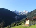 Wohnmobilstellplatz: hepi Lodge Stellplätze mit Weitblick