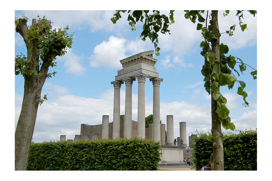 Wohnmobilstellplatz: Archäologischer Park Xanten (APX) mit LVR-Römermuseum! Absolut Sehenswert! - Wohnmobilpark Xanten