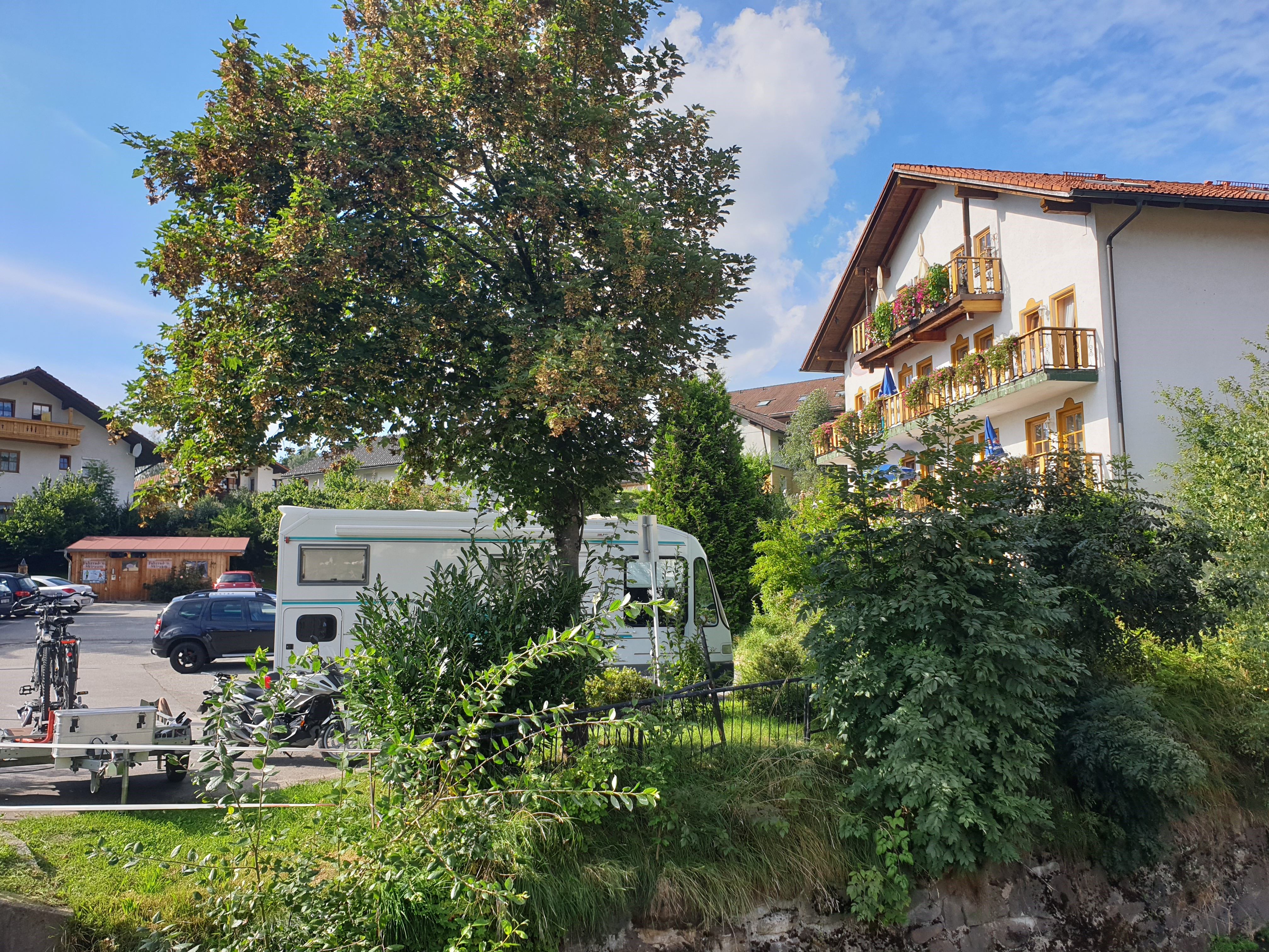 Place de parking pour camping-car - Arnbruck - pfefferHÄUSL Pension · Restaurant & Biergarten · Camping