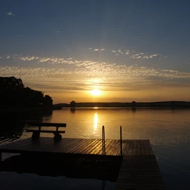 Wohnmobilstellplatz: Badesteg - Wohnmobilhafen am Luckower See