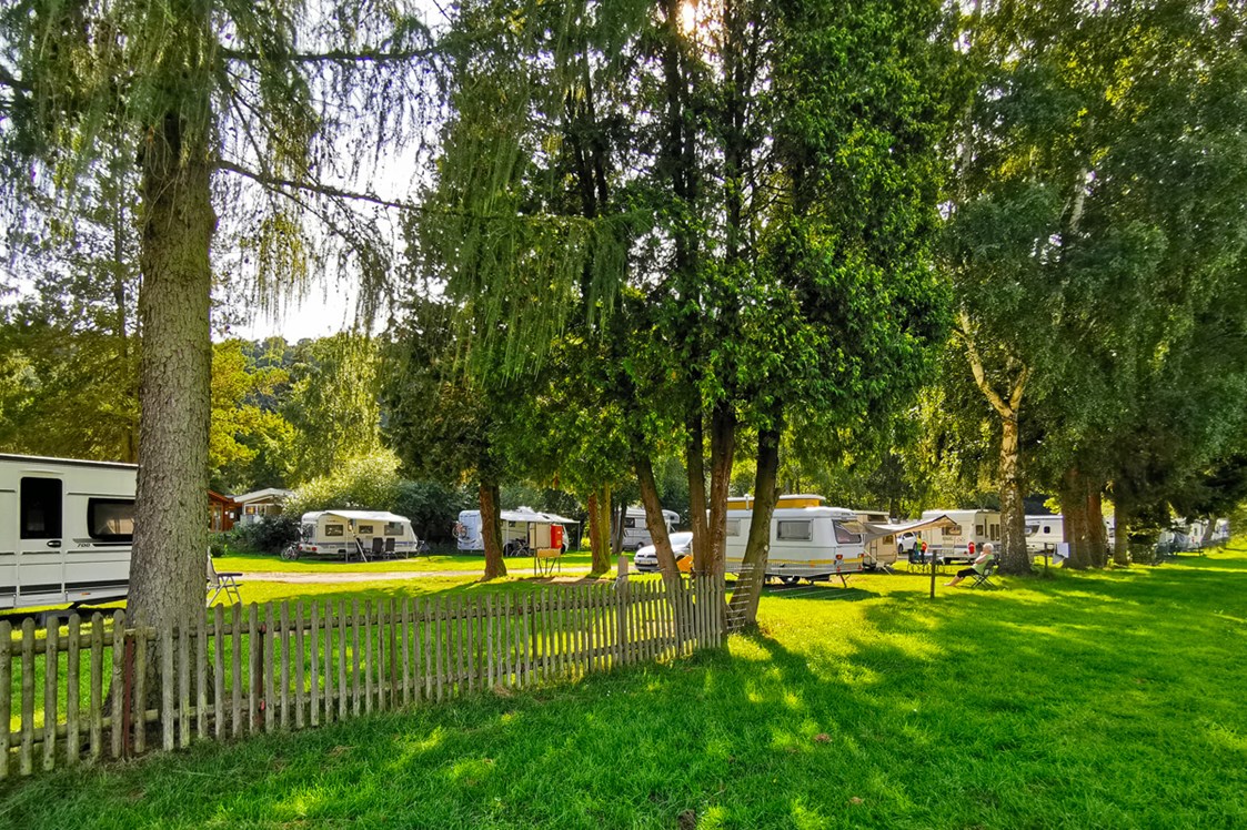 Wohnmobilstellplatz: Camping Fuldaschleife-Komfortplätze - Camping Fuldaschleife