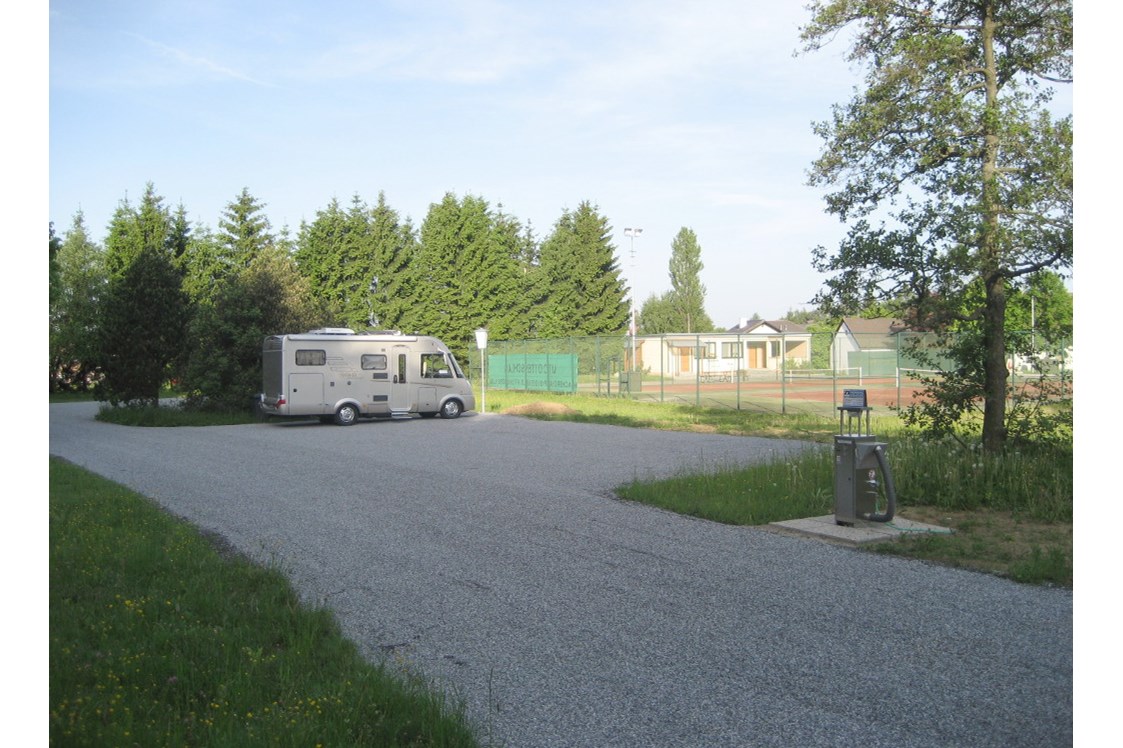 Wohnmobilstellplatz: Mobilstellplatz in Ottenschlag - Freizeitgelände Oberer Ortsteich