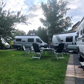Wohnmobilstellplatz: Gemeinsam campen möglich!  - Garten-Camping auf Privatgrundstück in der #Eifel