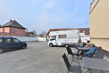 Wohnmobilstellplatz: Stellplatz Relax Františkovy Lázně
