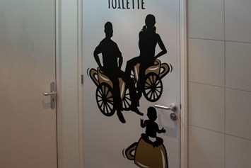 Wohnmobilstellplatz: toilet - Camping de la Rue koffie & zo Camper plaatsen