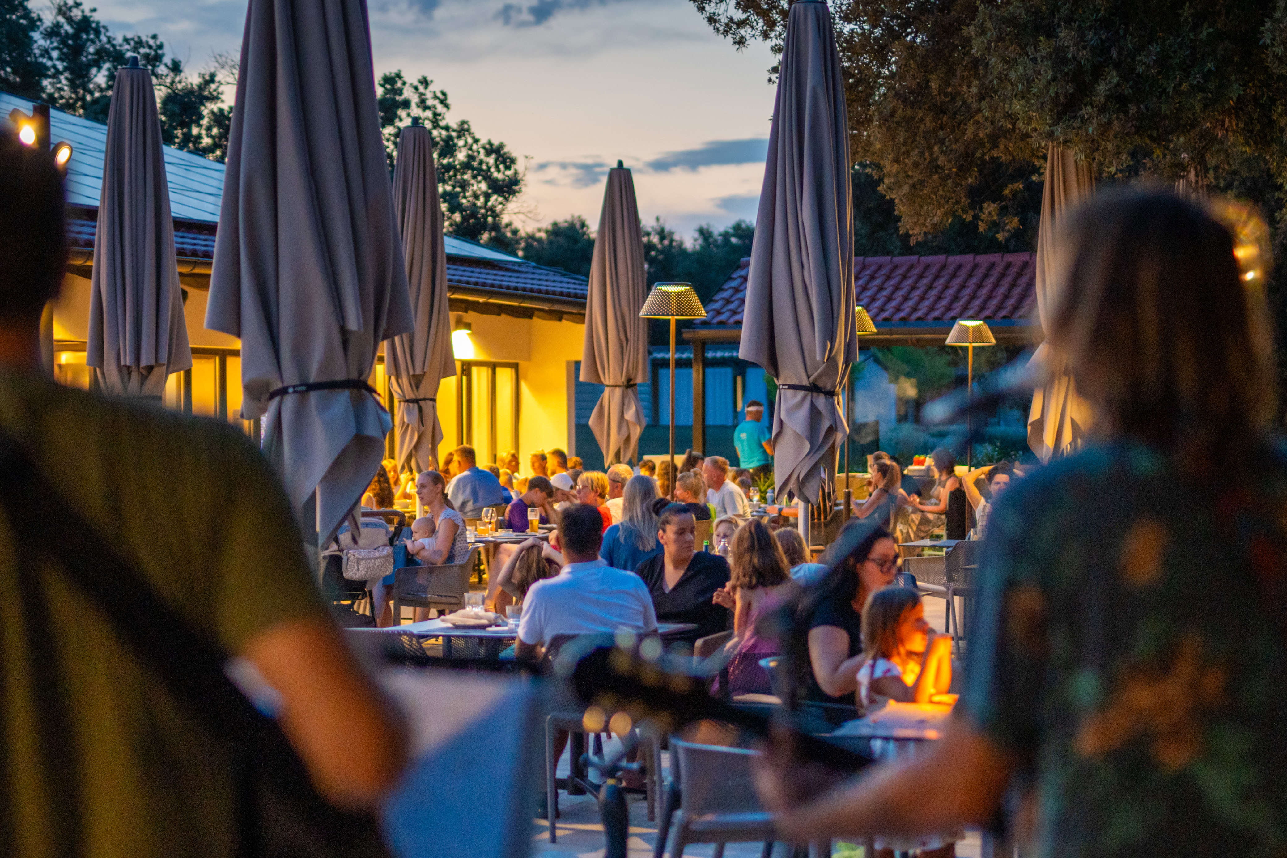 Wohnmobilstellplatz: Evening entertainment - Lopari Camping Resort****