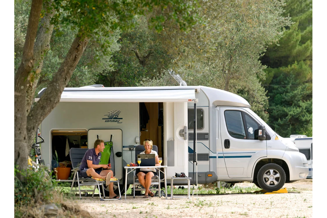 Wohnmobilstellplatz: Solitudo Sunny Camping ***