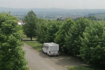 Wohnmobilstellplatz: Wohnmobil und Wohnwagenstellplatz 20 min. von Therme Tropicana und Aquapulco, IKUNA und Zoo Schmiding entfernt 