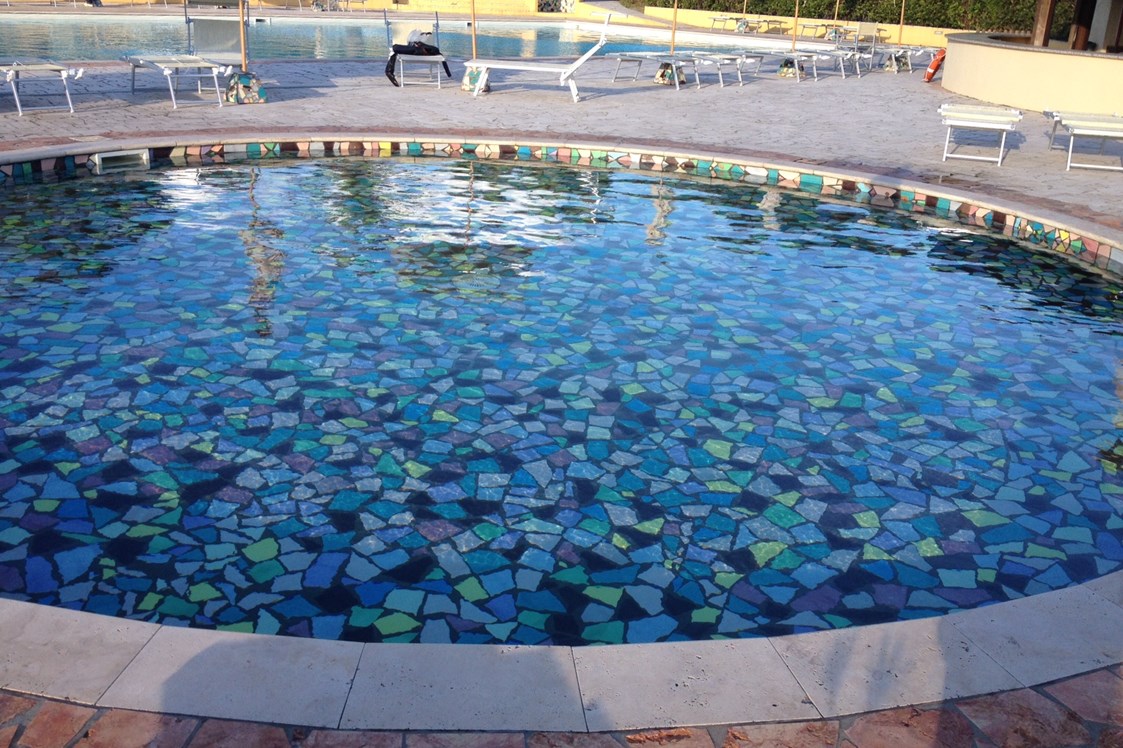 Wohnmobilstellplatz: Swimmingbad fuer die kinder - Centro Balneare La Perla "Elba In Camper"