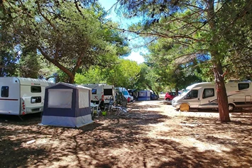 Wohnmobilstellplatz: Campingplatz Perna****