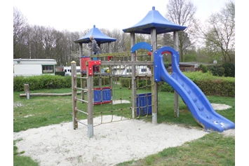 Wohnmobilstellplatz: Spielplatz für Kinder - Campingplatz Hartensbergsee