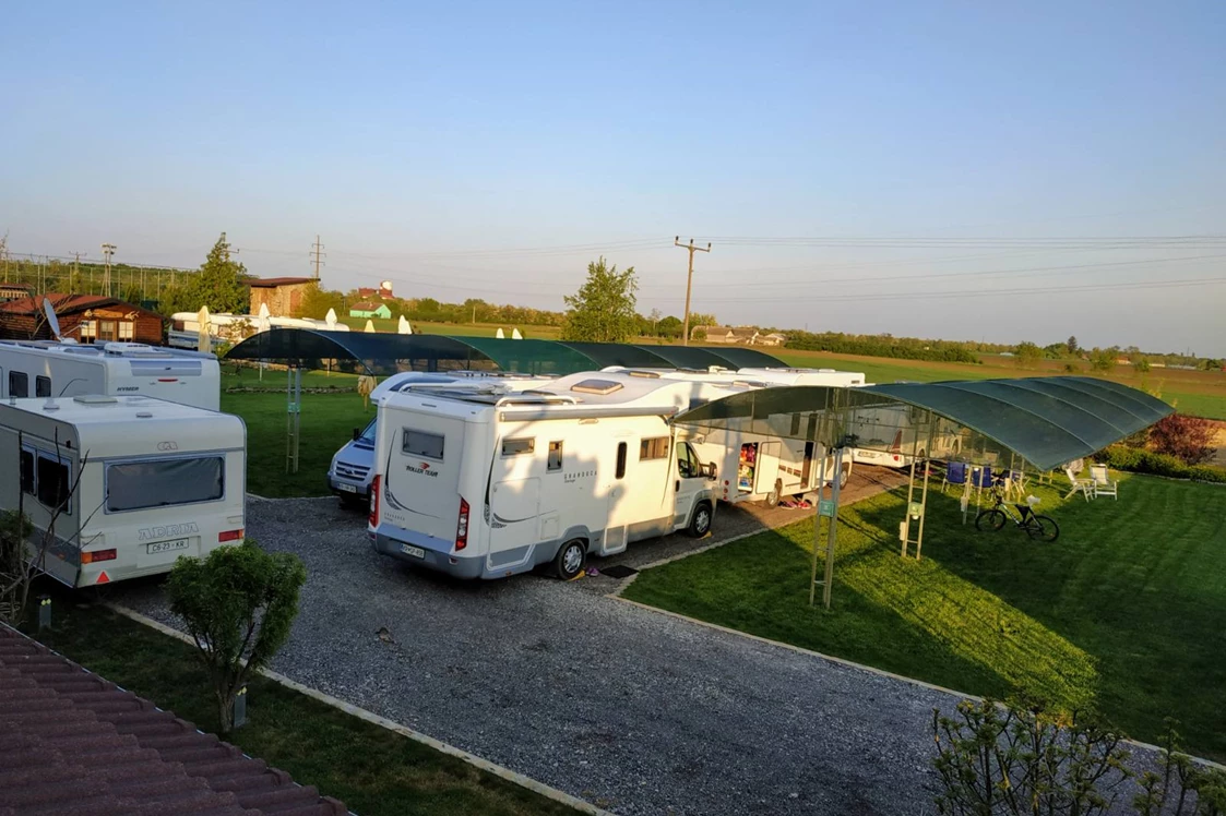 Wohnmobilstellplatz: Camping Sosul