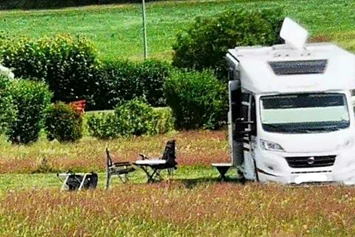 Wohnmobilstellplatz: Stellplatz Haus Sonnenschein Pfrentsch Waidhaus  - Haus Sonnenschein