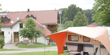 Reisemobilstellplatz - Duschen - Roding (Cham) - Stellplatz bei der Reiter- und Freizeitpension Kollerhof