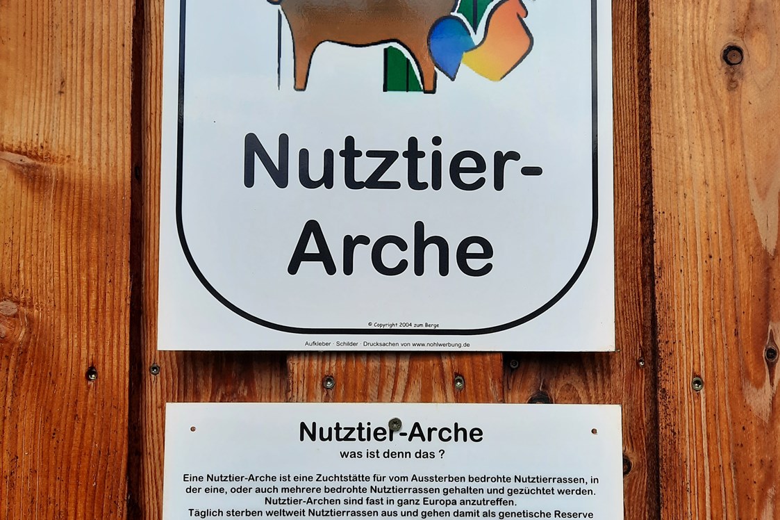 Wohnmobilstellplatz: Nutztier-Arche Nr.250 - Metternicher Hof
