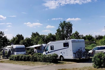 Wohnmobilstellplatz: Soltborger Badesee Holtgaste