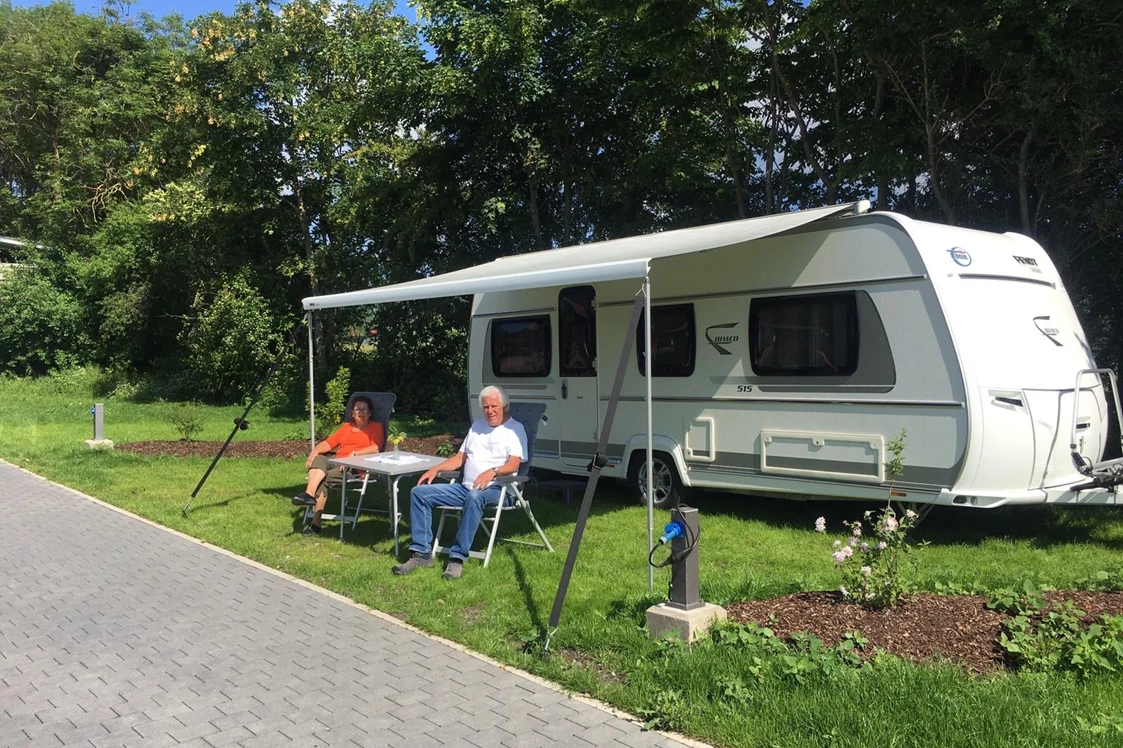 Wohnmobilstellplatz: Weihersmühle, Familie Hückl