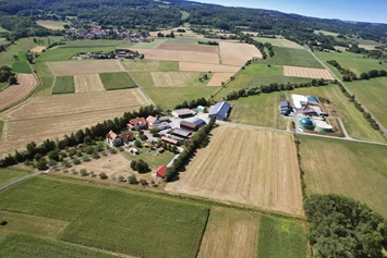 Wohnmobilstellplatz: Weihersmühle, Familie Hückl