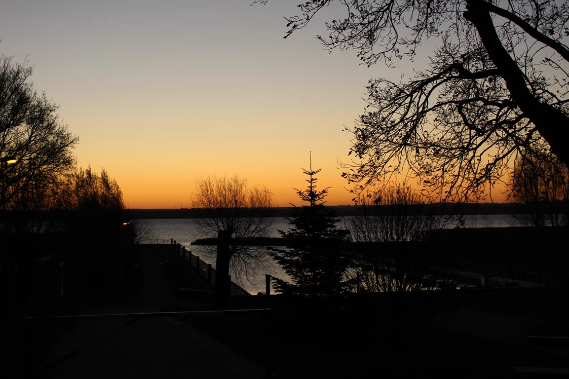 Wohnmobilstellplatz: Hafen Salem Blick von der Terrasse - Ferienland Salem am Kummerower See