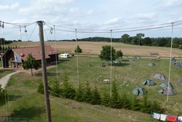 Wohnmobilstellplatz: Stellplatz -Blick vom hochseilgarten - Ferienland Salem am Kummerower See