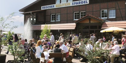 Parkeerplaats voor camper - Art des Stellplatz: bei Gaststätte - Brandenburg - Spargel- und Erlebnishof Klaistow - Stellplatz am Spargelhof 
