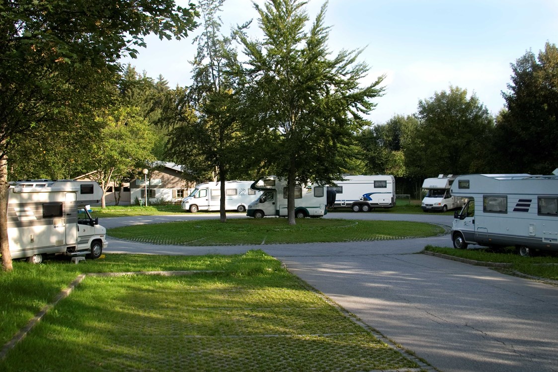 Wohnmobilstellplatz: Parkplatz am Freizeitpark Solla
